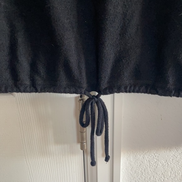 Long-Sleeve Cozy Cinch-Hem Top - Picture 3 of 5